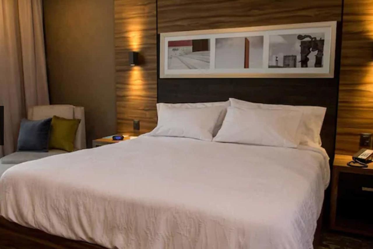 Hilton Garden Inn Monterrey Obispado Exterior foto